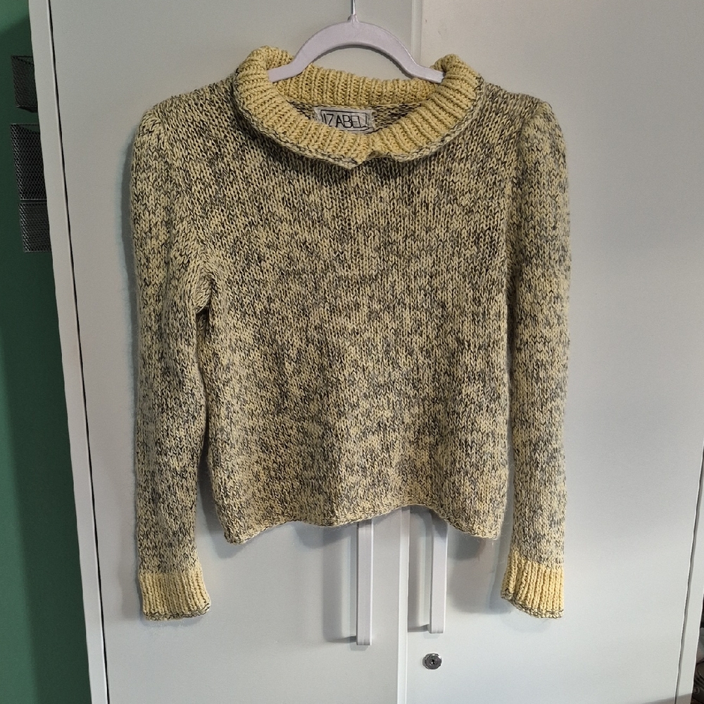 Zabel Yellow and Gray Knit Sweater‎